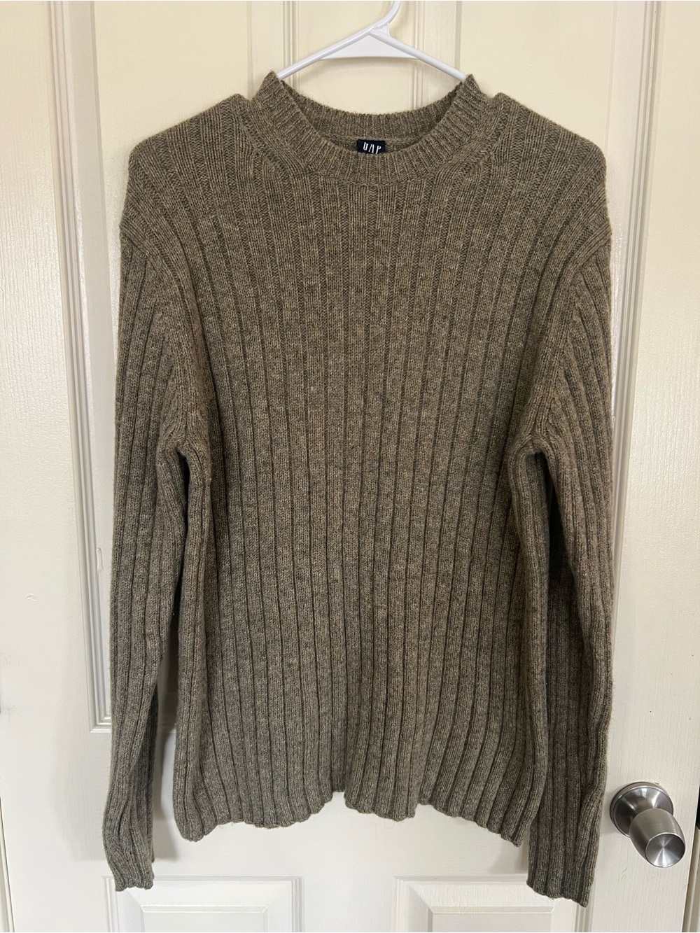 GAP Small 100% Lambswool Ribbed Crewneck Sweater Brown Taupe